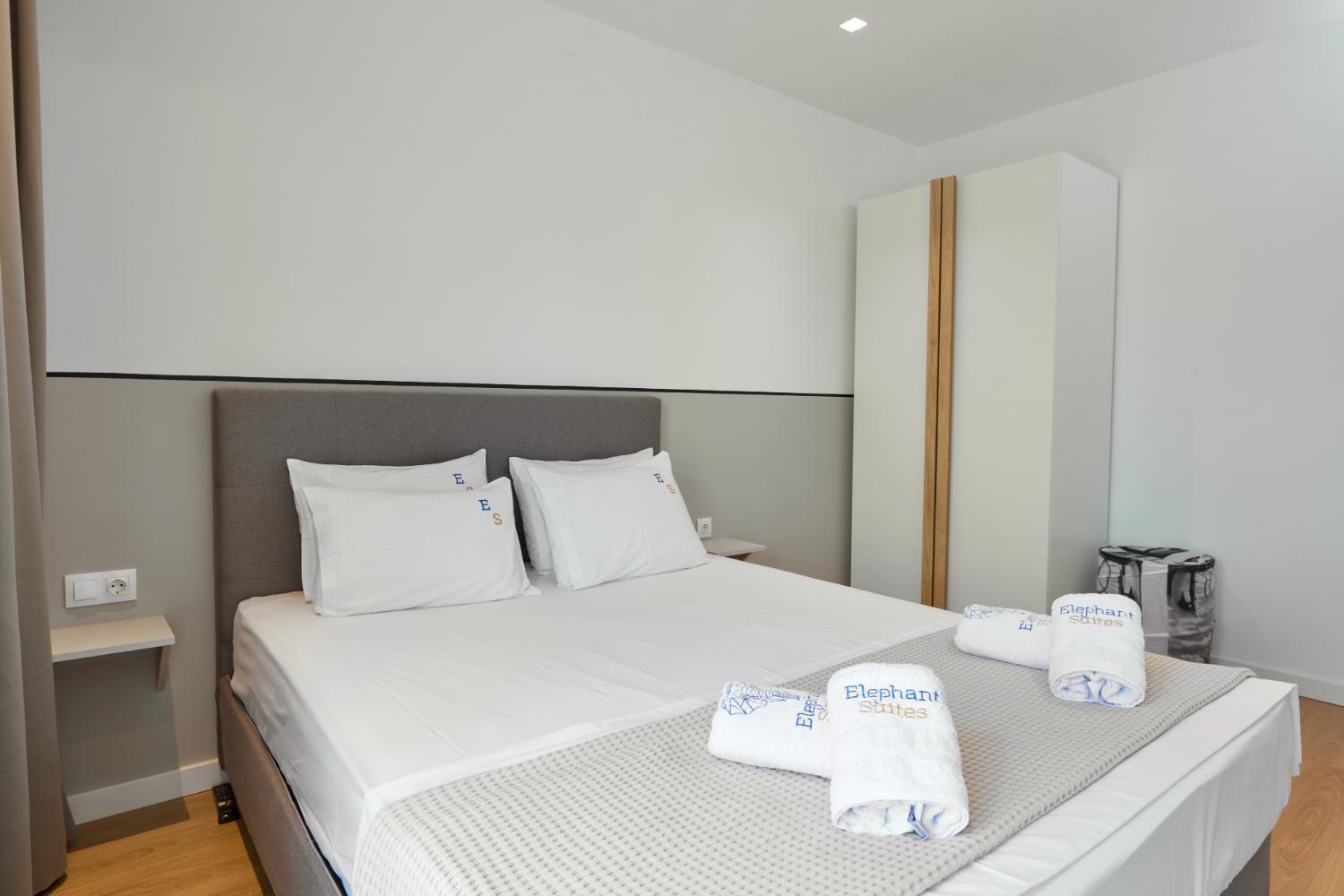Elephant Suites Солун Екстериор снимка